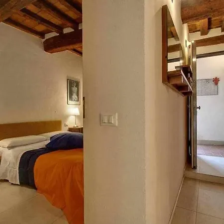 Apartment Il Tulipano With Patio *