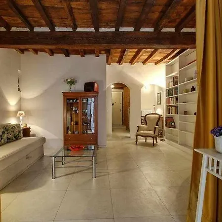 Il Tulipano With Patio Апартаменты Флоренция