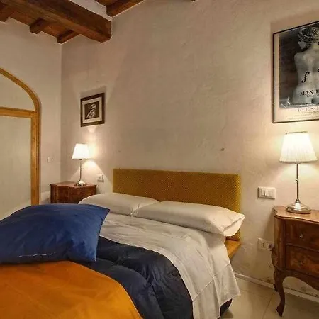 Il Tulipano With Patio Apartmán *